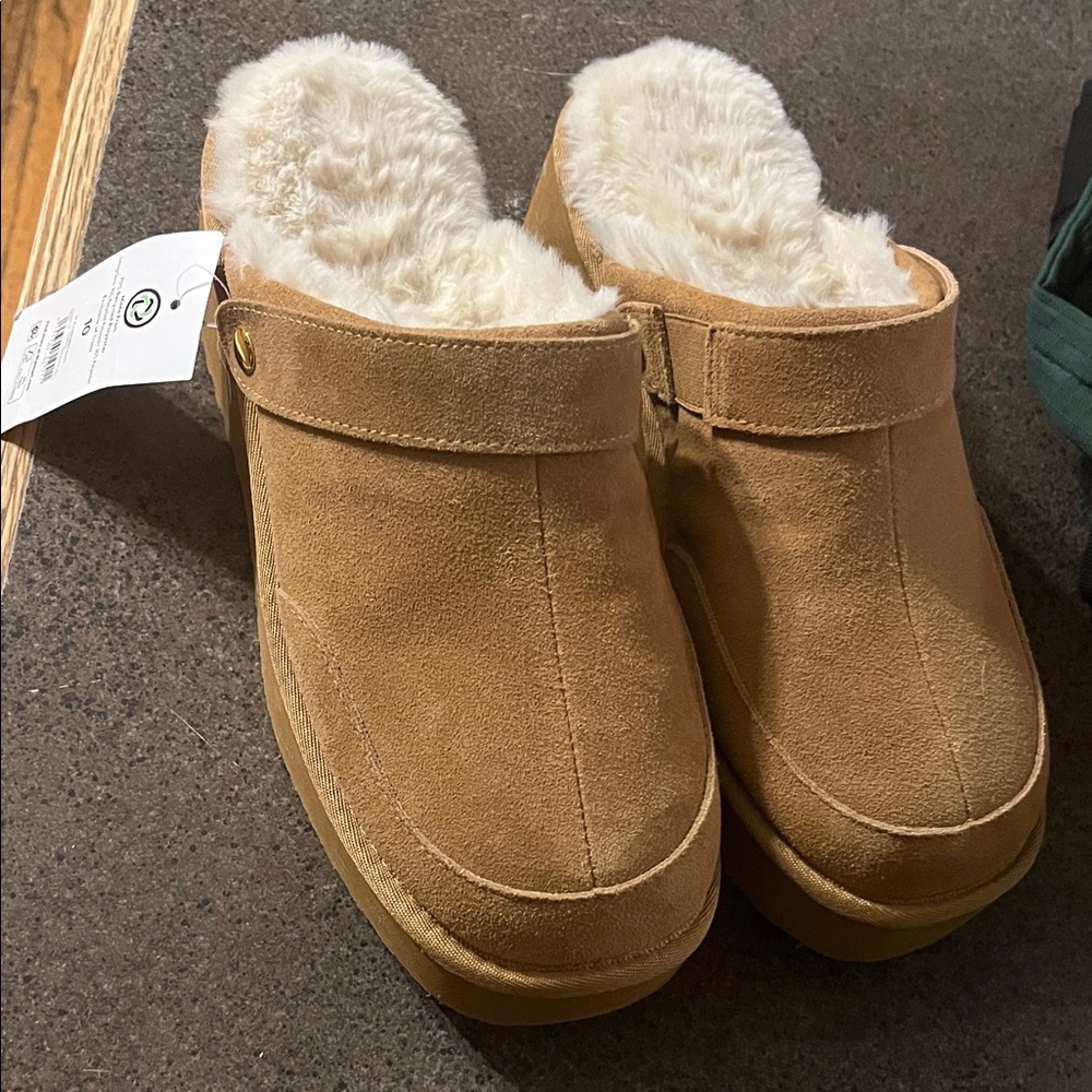 Cozy Tan Suede Mules with Faux Fur Lining